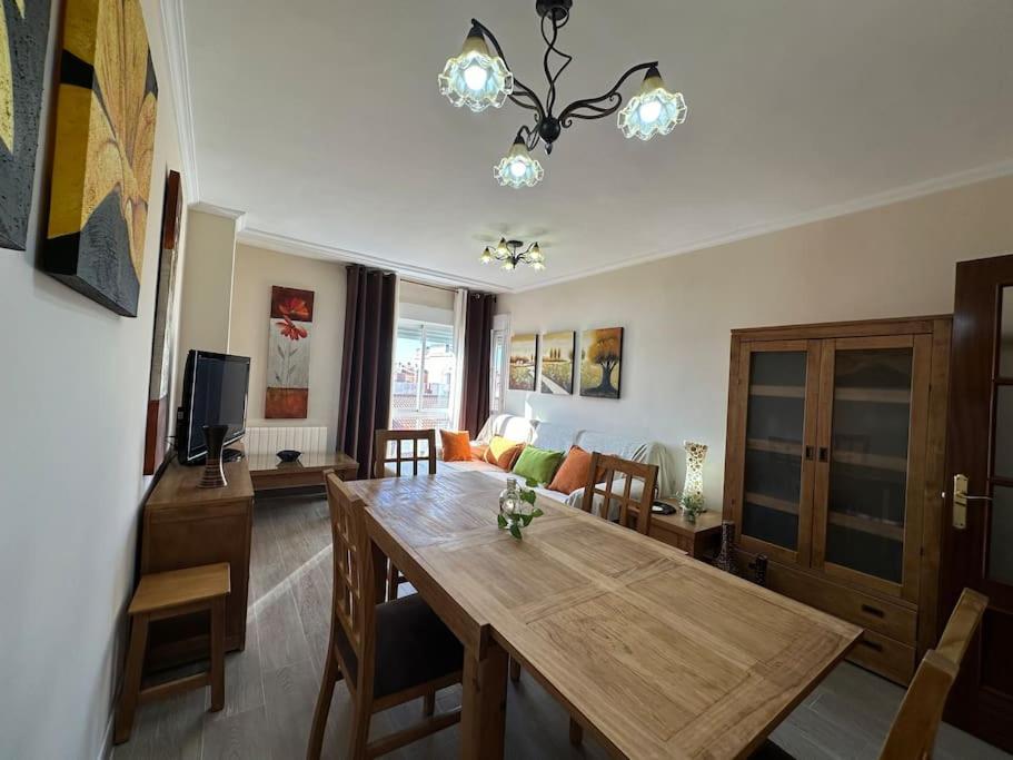 Piso En Linares Zona Centro Con Parking Gratis Apartment ภายนอก รูปภาพ