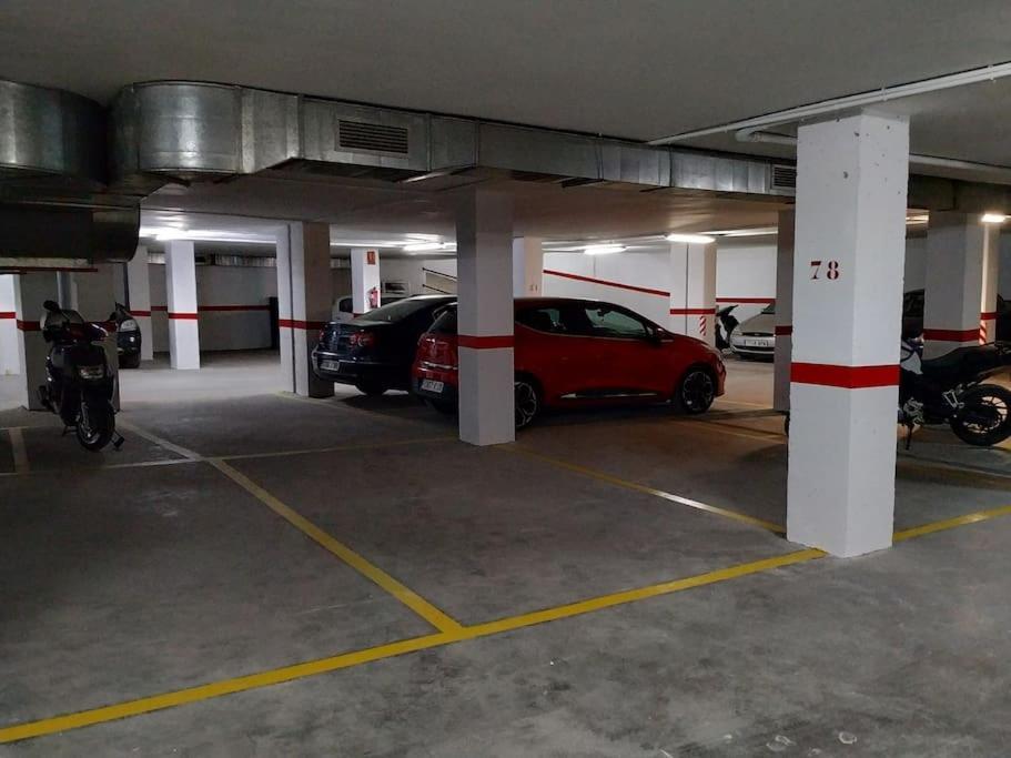 Piso En Linares Zona Centro Con Parking Gratis Apartment ภายนอก รูปภาพ