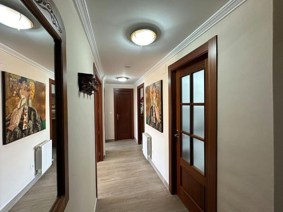 Piso En Linares Zona Centro Con Parking Gratis Apartment ภายนอก รูปภาพ